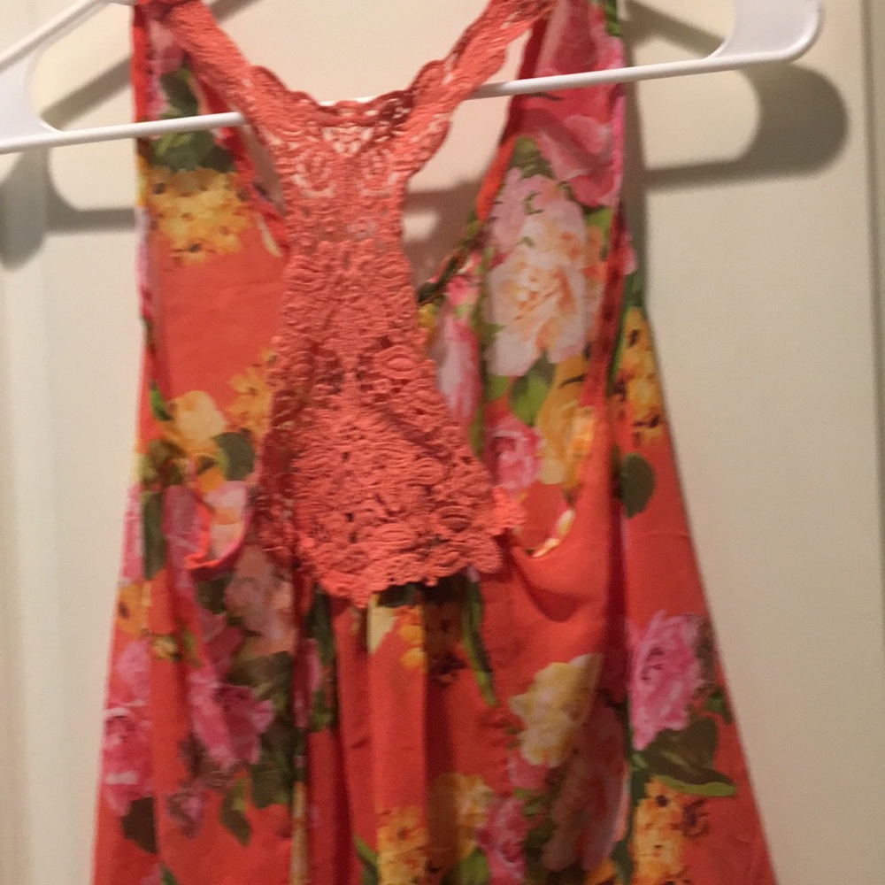 Vivace women crochet Floral sheer racer Tank Top size S? No tag sizePit2pit 17”